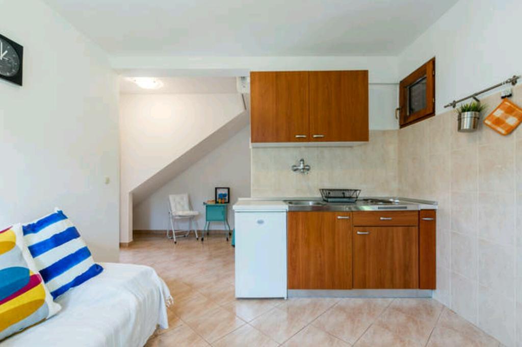 Apartments Bralic Віс Екстер'єр фото